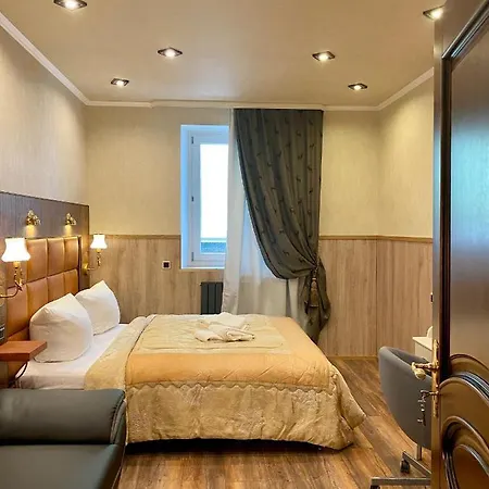 Golden Gapa Zum Lamm Hotel
