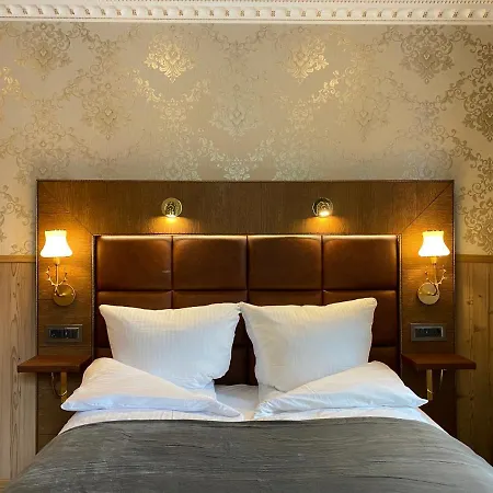Hotel Golden Gapa Zum Lamm