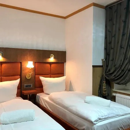 Hotel Golden Gapa Zum Lamm