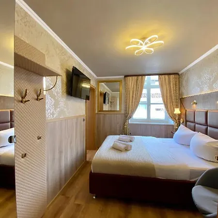 Hotel Golden Gapa Zum Lamm